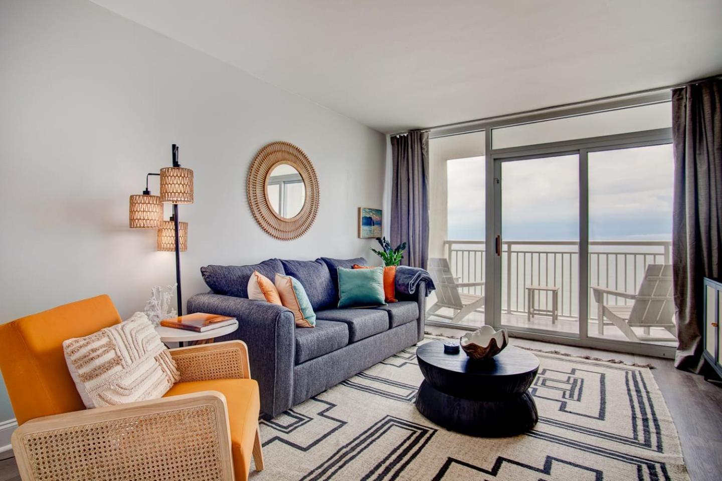 Oceanfront Escape Renovated Suite At Camelot 默特尔比奇 外观 照片